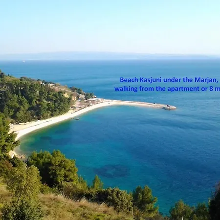 Classy In The Center Of Appartamento