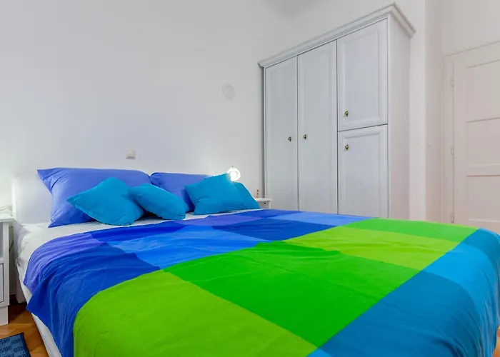 Appartamento Classy In The Center Of