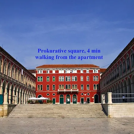 Classy In The Center Of Апартаменти Спліт